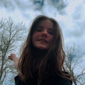 Meet your Posher, Lucy